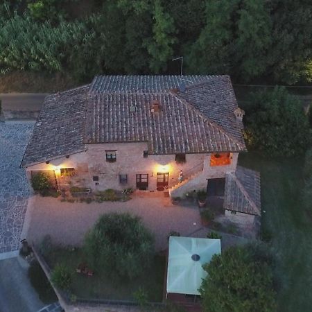 Podere Il Pero Сиена Экстерьер фото